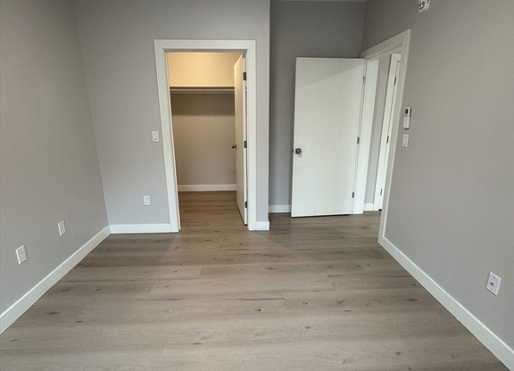 1 bed, 1 bath, 780 sqft, $3,490, Unit 208