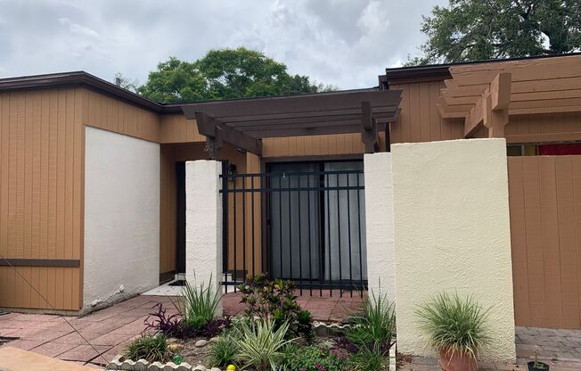 Well maintained townhome in Winter Park