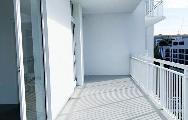 Studio, 1.5 baths, 1,136 sqft, $3,750, Unit Unit 708