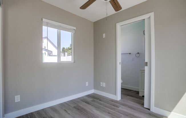 1 bed, 1 bath, 350 sqft, $2,095, Unit 29