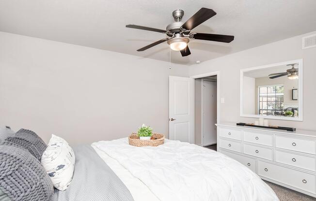 1 bed, 1 bath, 810 sqft, $1,485