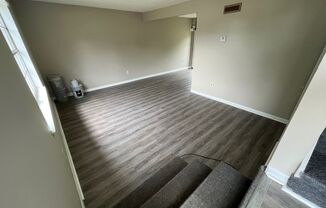 2 beds, 1 bath, $600, Unit Unit 2