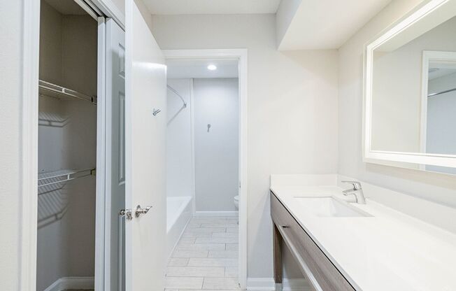 2 beds, 2 baths, 933 sqft, $1,685, Unit C-133