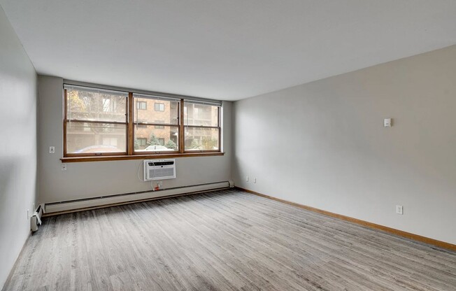 Welcome to Central Lakes of Uptown, where spacious interiors await your personal touch. Enjoy abundant natural light and a versatile layout perfect for your lifestyle. Elevate your living experience today—schedule a tour and make this space your own!