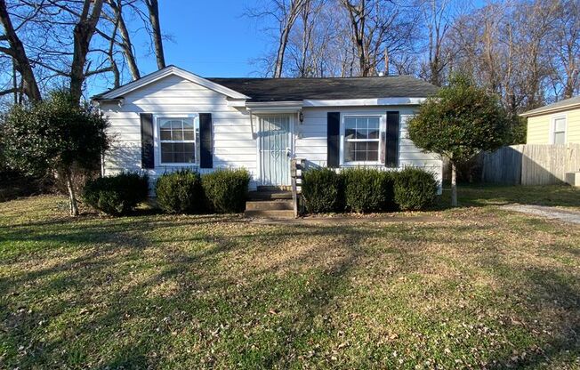 Great 2 Bedroom Home For Rent Near The Library!