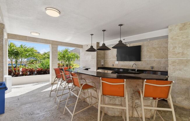 1 bed, 1 bath, 755 sqft, $2,550, Unit #426