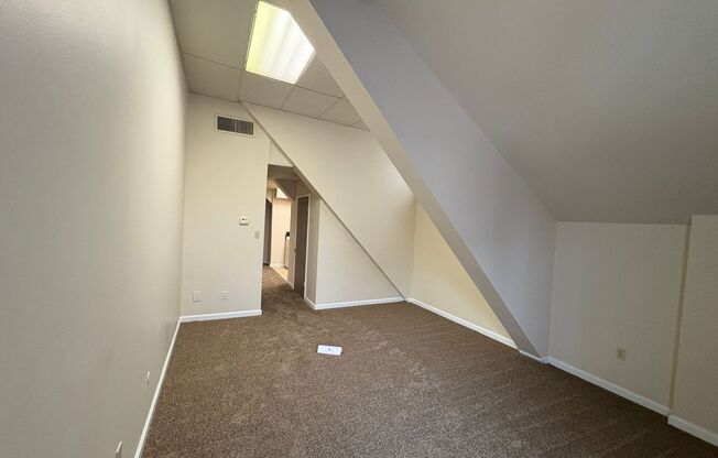 Studio, 1 bath, 400 sqft, $789, Unit 514