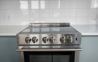 1 bed, 1 bath, $3,995, Unit 5C