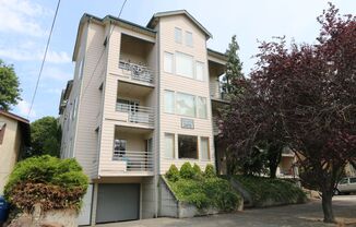 The Lofts Apartments