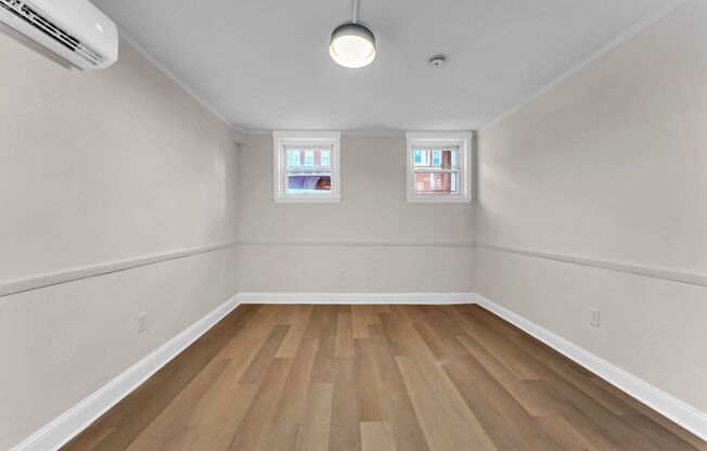 2 beds, 1 bath, 4 sqft, $2,050, Unit A1