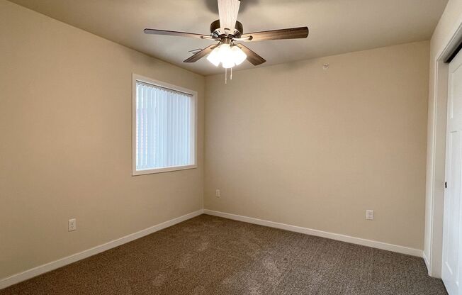 2 beds, 2 baths, 1,103 sqft, $1,690, Unit SH 1100-102