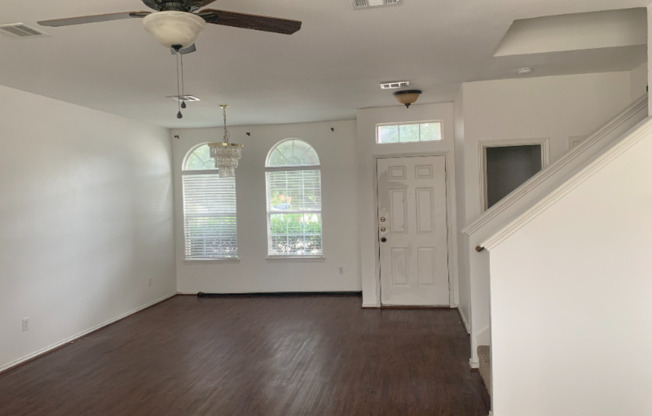3204 PARADISE VLY
