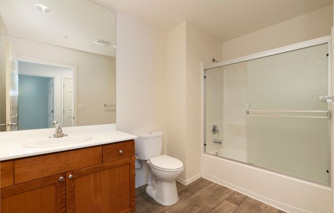 1 bed, 1 bath, 658 sqft, $1,995, Unit 5-A