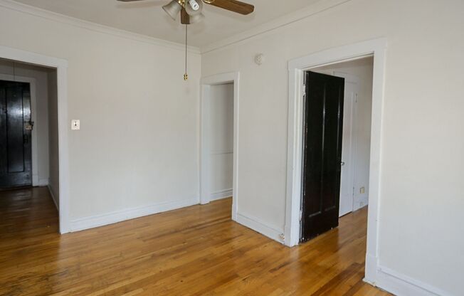 1 bed, 1 bath, 585 sqft, $1,535, Unit 2612G-3R