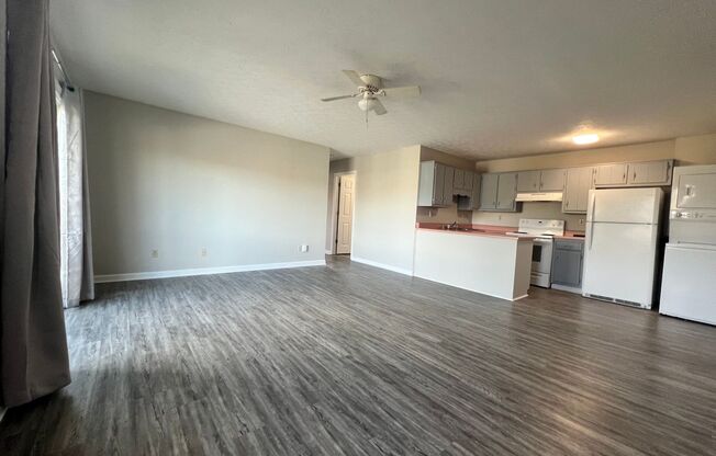 Poplar Point Apartments