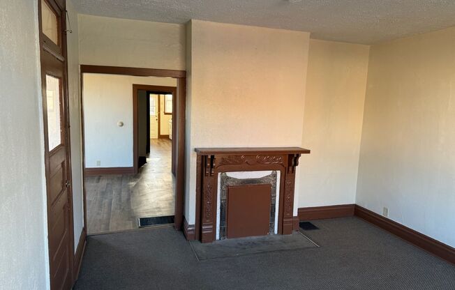 5bed 2bath Victorian Home