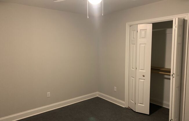 2 beds, 2 baths, 914 sqft, $1,525, Unit APT A