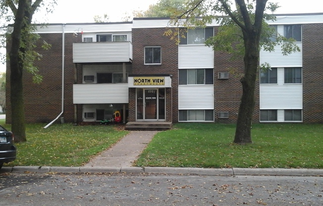 NORTH VIEW APARTMENTS