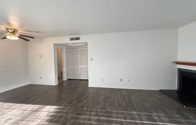1 bed, 1 bath, 660 sqft, $1,040, Unit 209