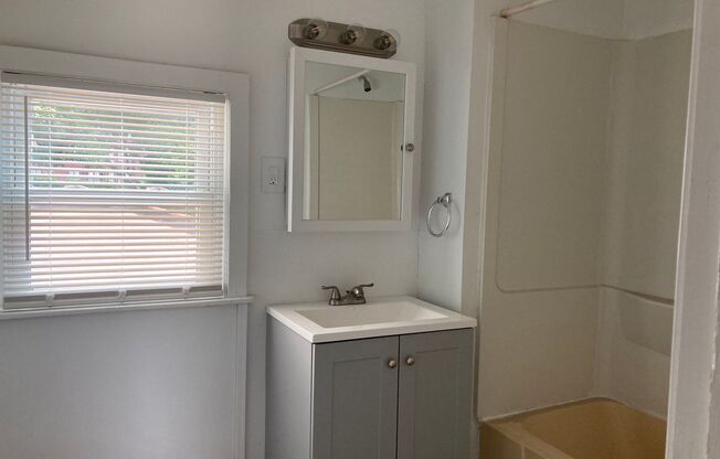 Tickle Realty, LLC