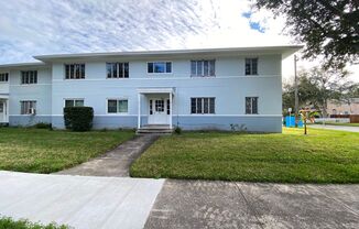 Marina Breeze Condominiums