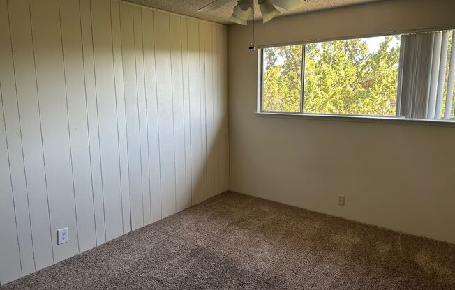 85 Grand Avenue