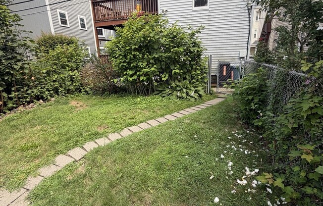 2 beds, 1 bath, 1,200 sqft, $2,500, Unit 3