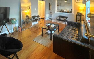 1 bed, 1 bath, 800 sqft, $1,750, Unit 282-08