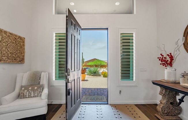 Spacious 4BR House in Cave Creek