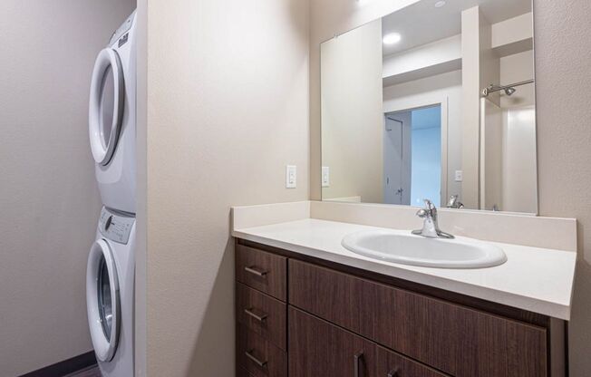 1 bed, 1 bath, 650 sqft, $1,499, Unit 208