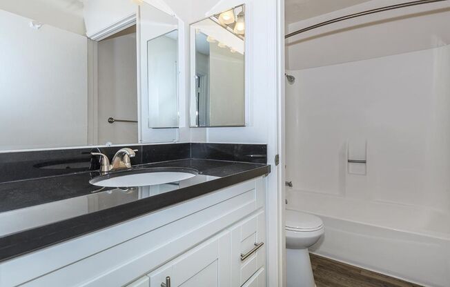 2 beds, 2 baths, 955 sqft, $2,810, Unit Unit 92