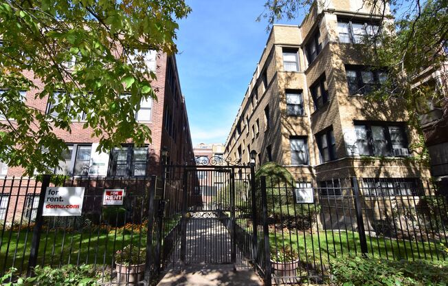 Studio, 1 bath, 457 sqft, $1,500, Unit GR 718-BS