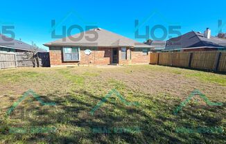 3 beds, 2 baths, $1,600