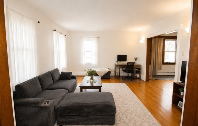 15 HERBERT RD
