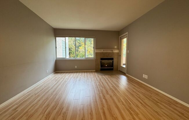 1 bed, 1 bath, $1,795, Unit # 137