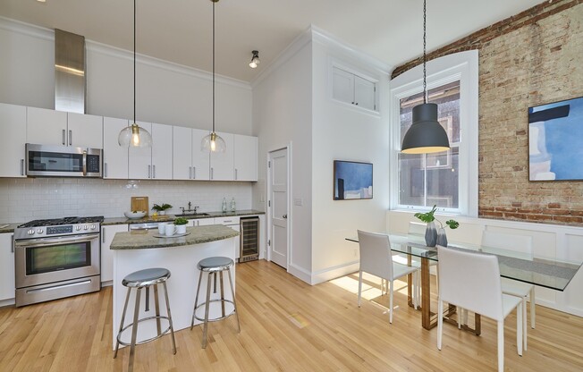 35 SARATOGA ST