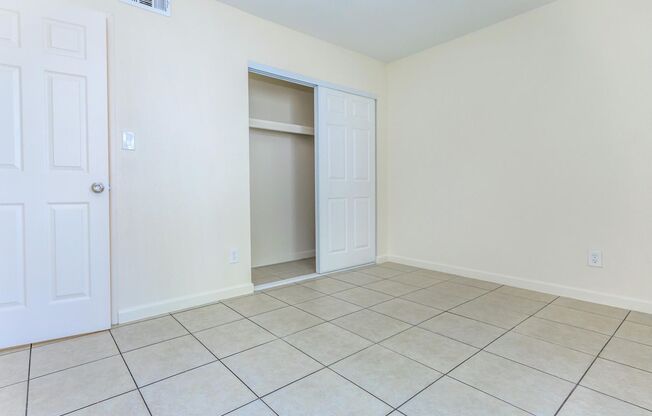 2 beds, 1 bath, 780 sqft, $1,230, Unit 1064