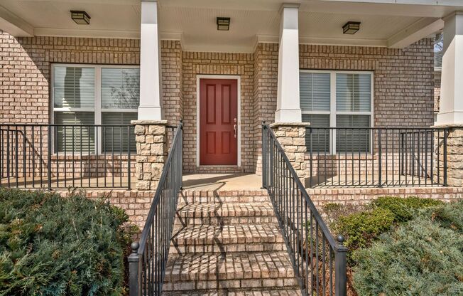 3 Bed 2.5 Bath Beautiful Home on Quiet Cul de Sac $3100 Per Month Easy Access to Interstate, Downtown, Brentwood and Franklin!