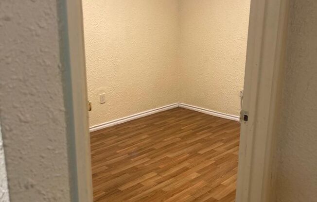 2 beds, 1 bath, 600 sqft, $750, Unit GA