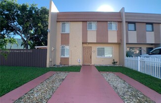 8175 W 9 CT