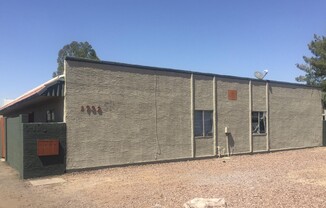 2732 E TIERRA BUENA LN
