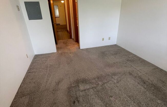 2 beds, 1.5 baths, 900 sqft, $1,650, Unit C106