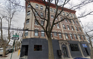 66-68 Garside Street