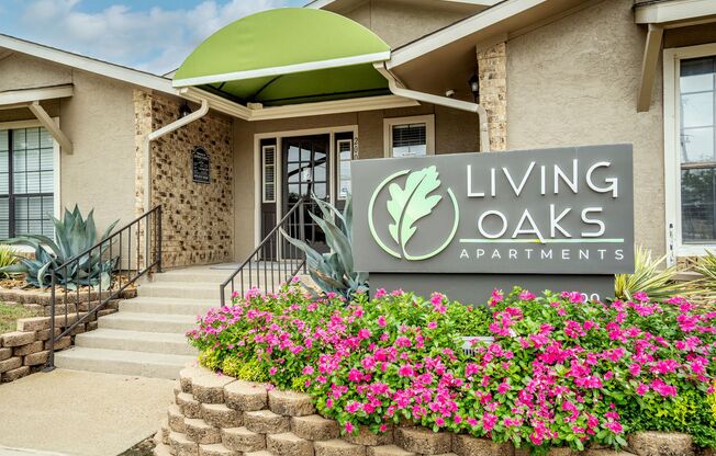 2 beds, 2 baths, 936 sqft, $1,595, Unit 200 Brothers Blvd #6102