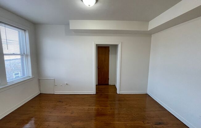 1 bed, 1 bath, 650 sqft, $950, Unit 1154 C-3