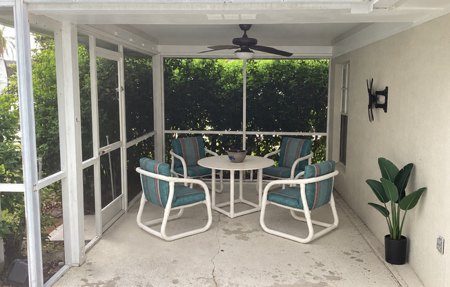 3 beds, 2 baths, $2,200