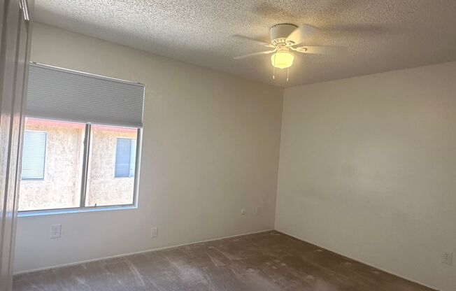 2 beds, 1.5 baths, 925 sqft, $1,250