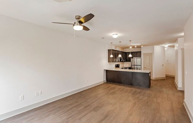 3 beds, 2 baths, 1,280 sqft, $2,950, Unit Heritage East- Unit 201