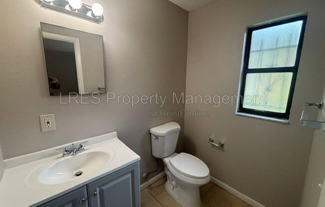3 beds, 1.5 baths, 1,100 sqft, $1,599