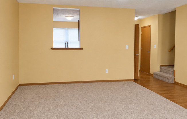 3 beds, 2.5 baths, 1,440 sqft, $1,515, Unit 10GER2